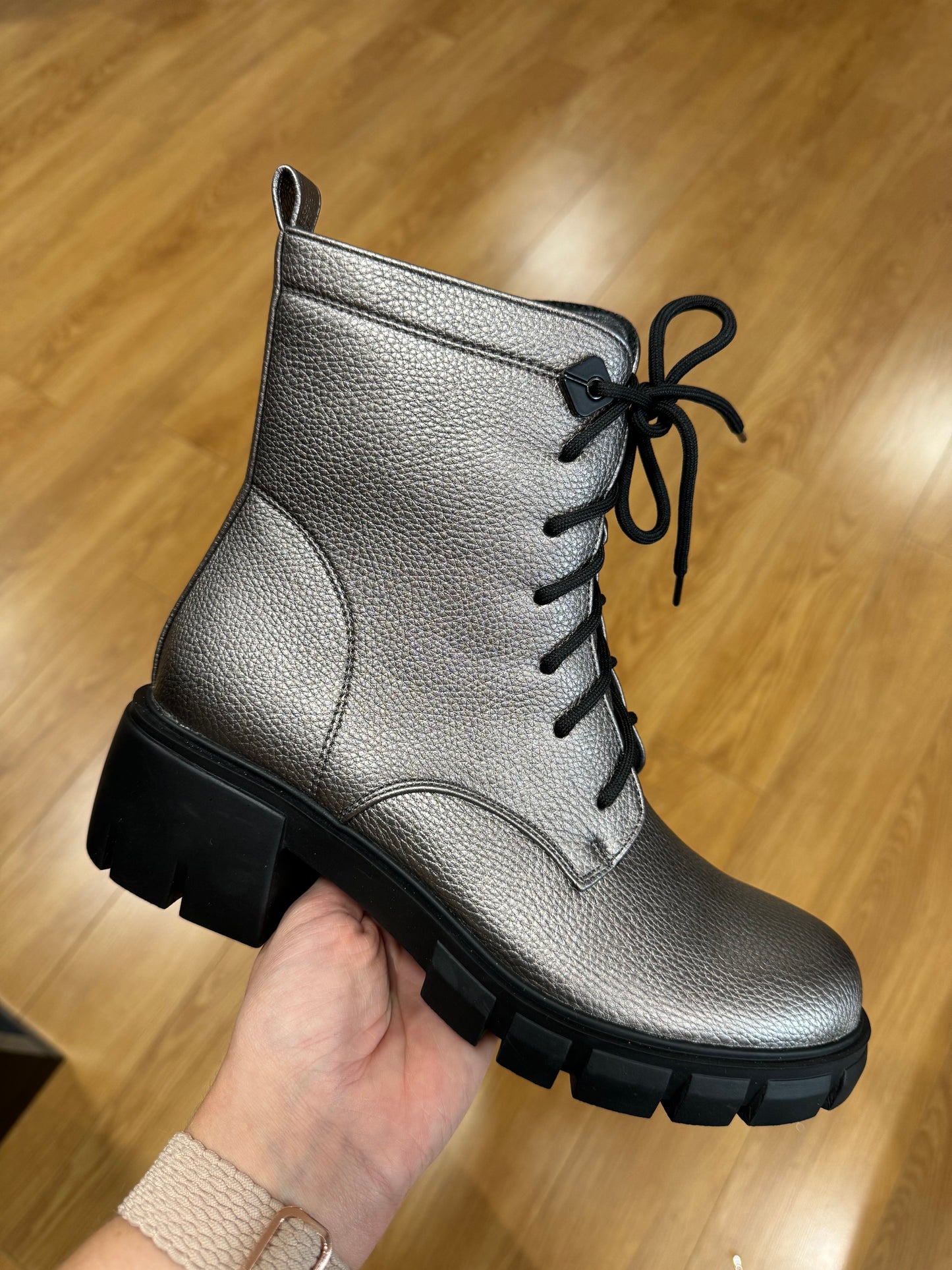 Redz Pewter Lace Up Boot