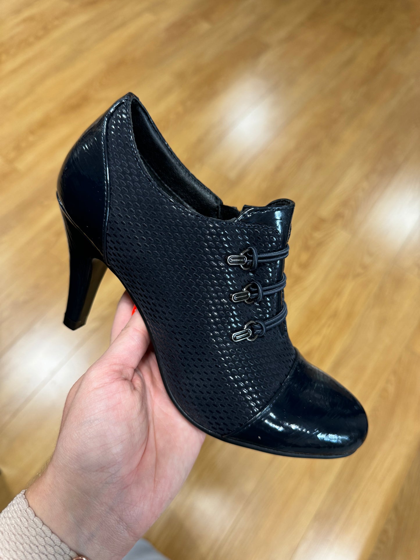 Redz Navy Heeled Shoe Boot