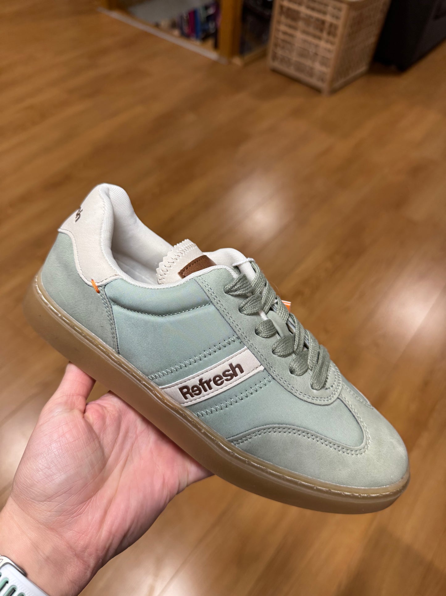 Refresh Khaki Stripe Trainer