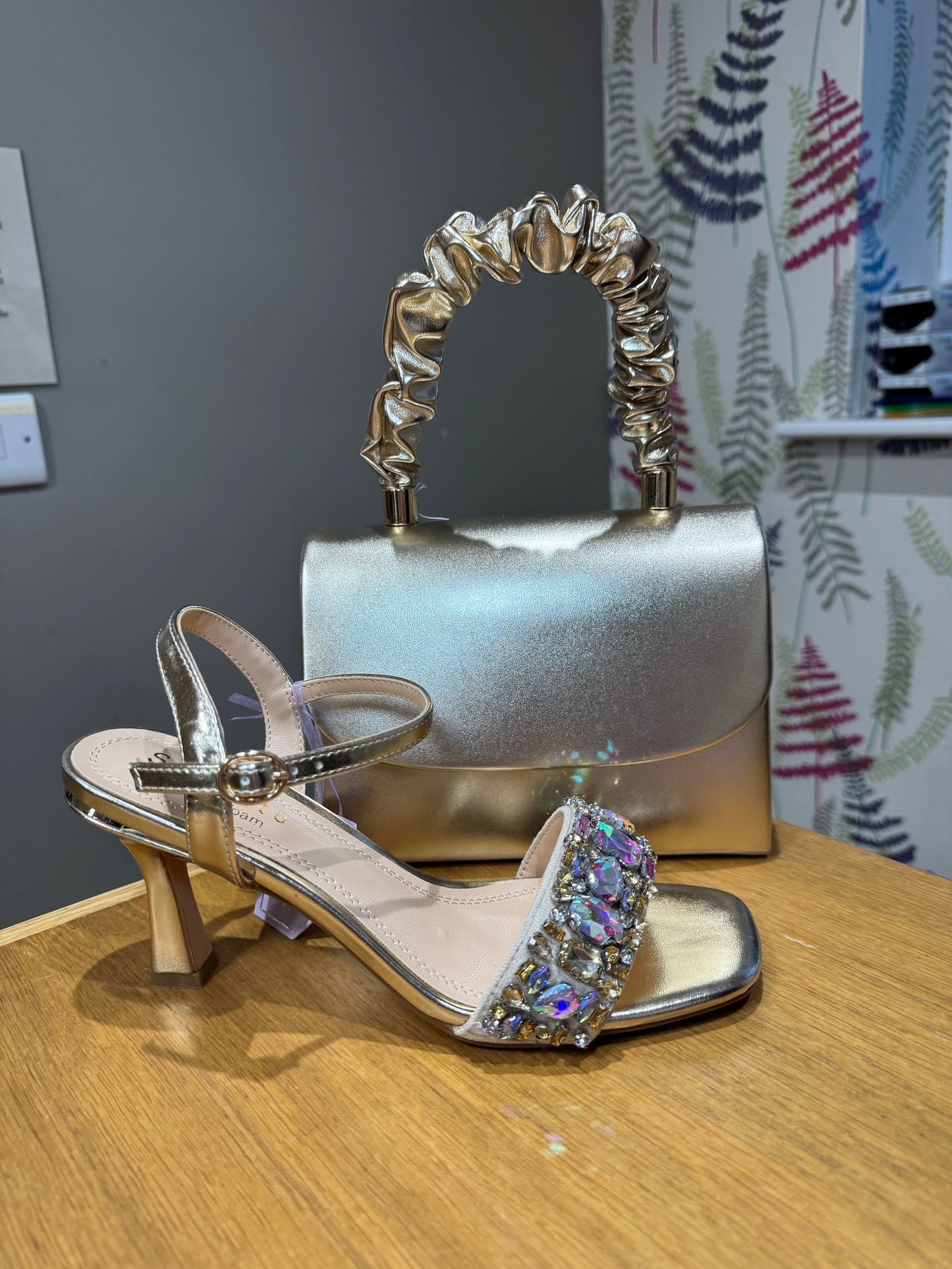 Sorento Giln Gold Gem Sandal