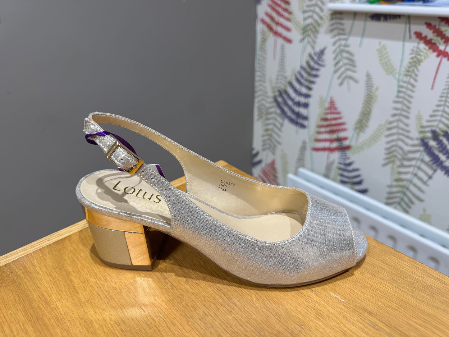 Lotus Evelyn Gold Slingback