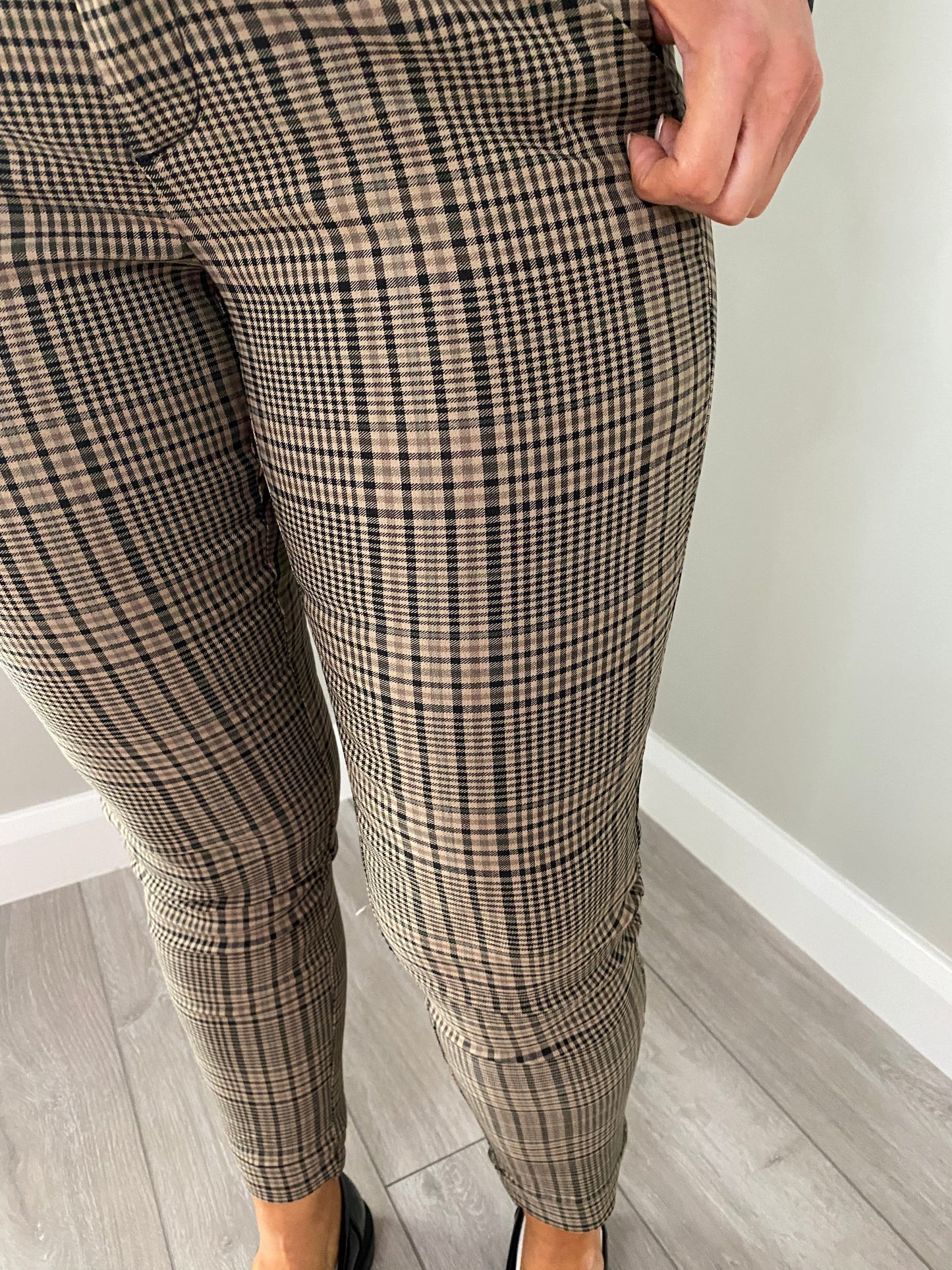 Freequent Brown Checked Trousers