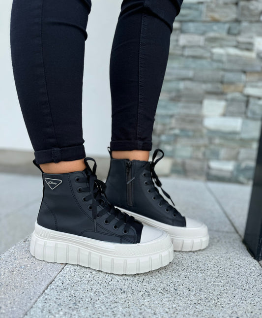 S. Oliver Black High Top Trainer